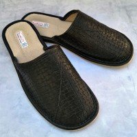 Комнатные мужские кожаные тапочки TapMal С127