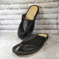 Комнатные мужские кожаные тапочки Tylbut TB398bl
