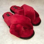 Комнатные женские меховые тапочки открытые TapMal A128 38 размера красные